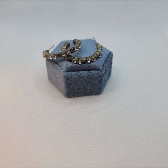 PREMIER DESIGNS Brass Hoop Earrings - Picture 3 of 6